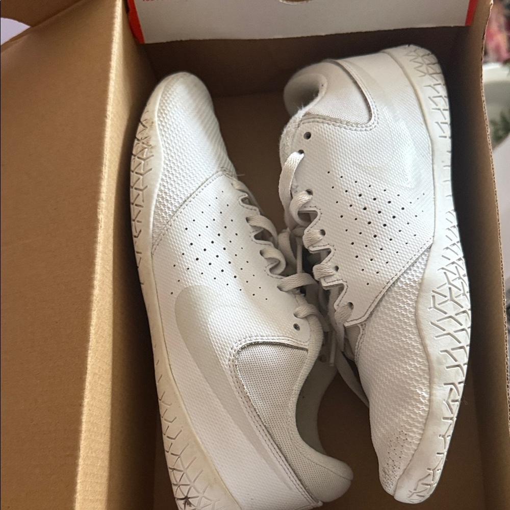 Nike Women's White Athletic Shoes